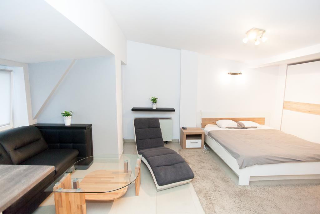 Studio Apartament Centrum Katoviçe Dış mekan fotoğraf